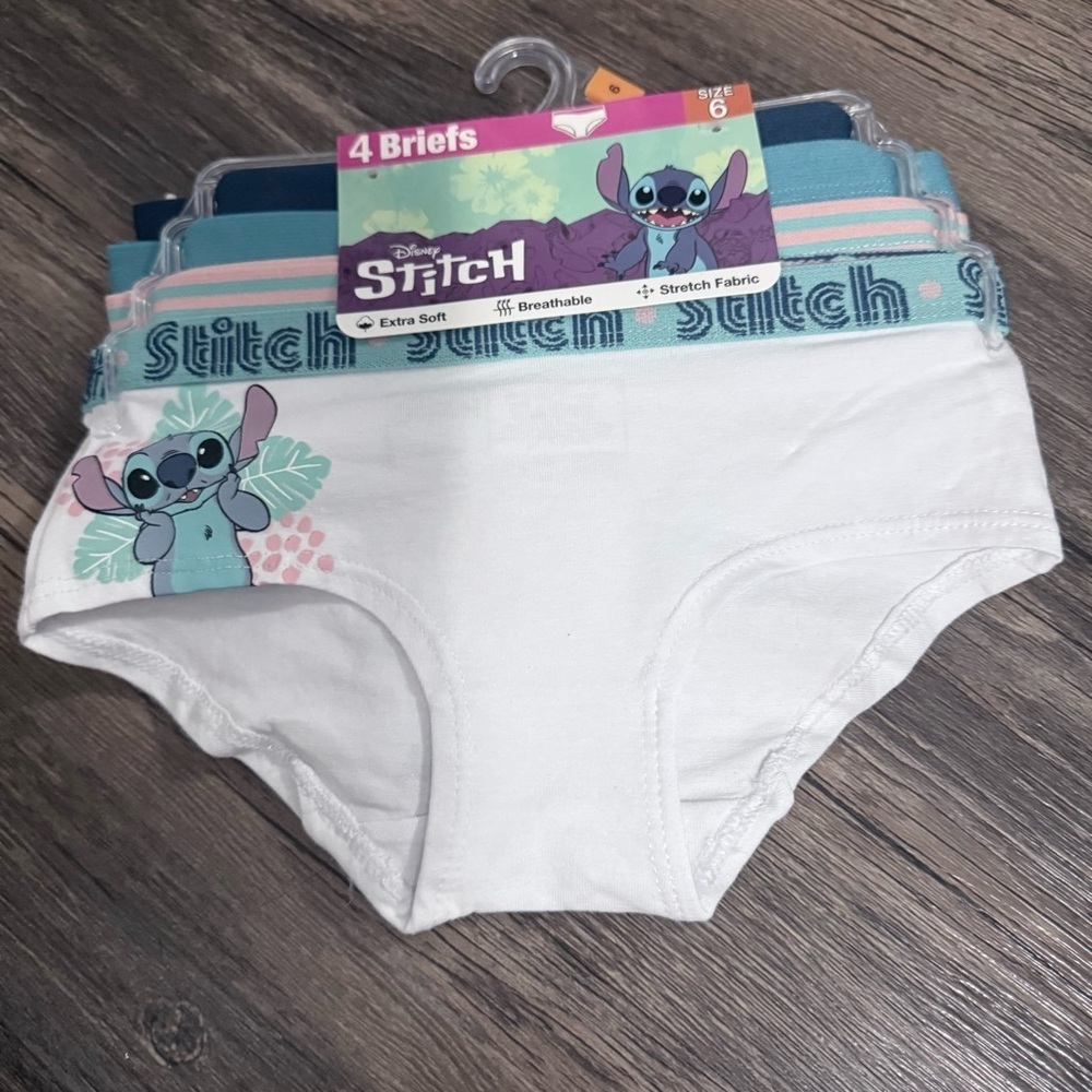 Disney Stitch Girls Briefs - White and Teal